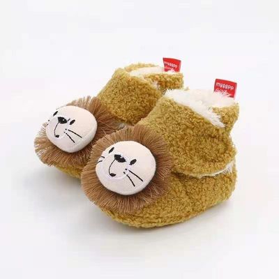 10cm Soft Sole Bayi Baru Lahir Sepatu Mewah Menutupi Penebalan Musim Dingin yang Hangat